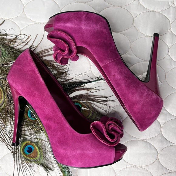 Steve Madden Regaal Fuschia Suede Platform Pumps Peep Toe Heels Ruffle Women’s 8 - Picture 2 of 7